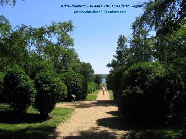 Berkley Plantation Gardens on James River - Virginia Vacation Beach Screensavers Pg